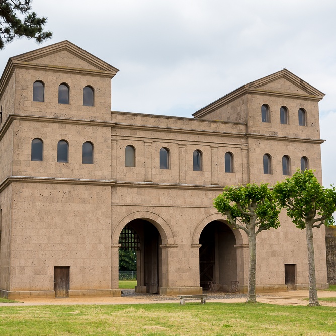 Gate of Xanten