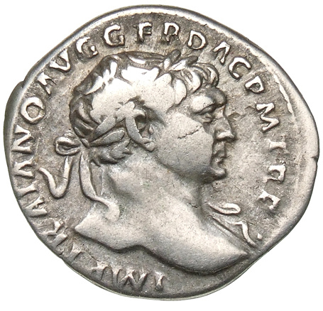 Römische Silbermünze "Denar" mit dem Porträt des Kaisers Traian.