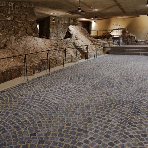 Ausgrabungszone im Dom Ausgrabungszone im Dom